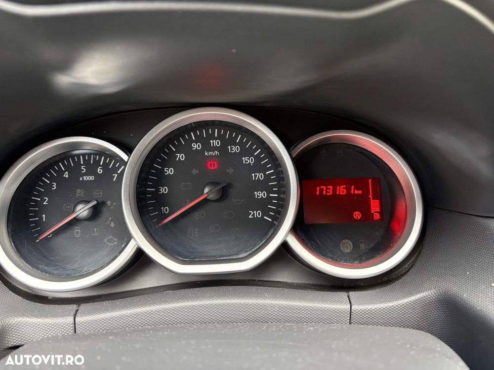 Dacia Duster 1.6 SCe Prestige jante 16" - 4