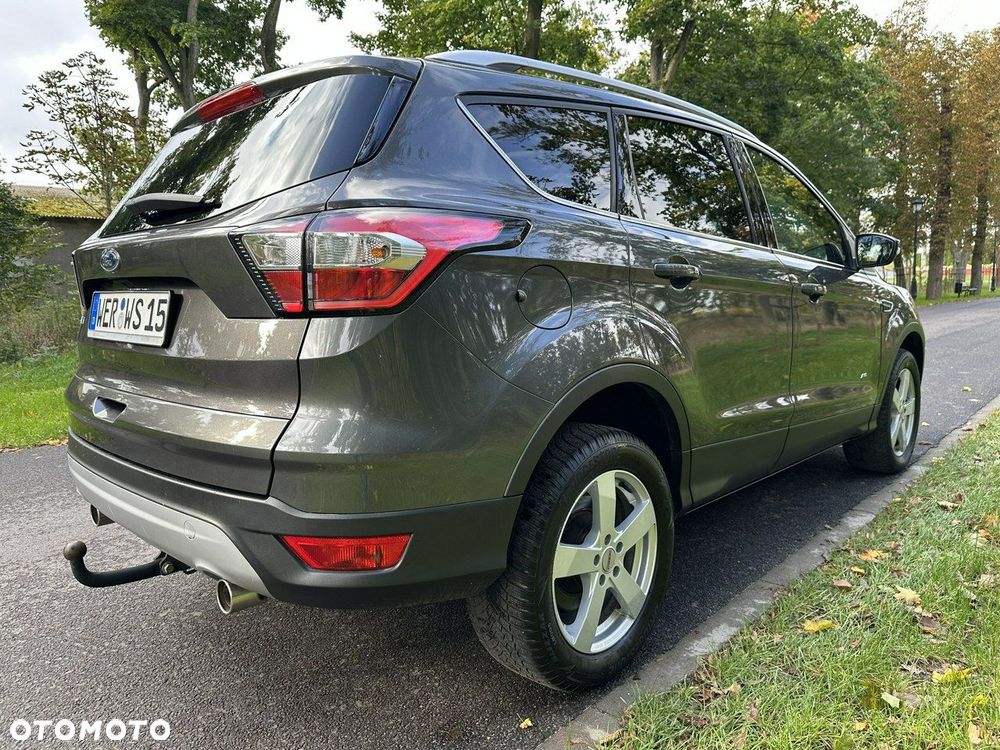 Ford Kuga - 9