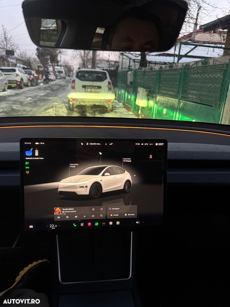 Tesla Model Y RWD - 8