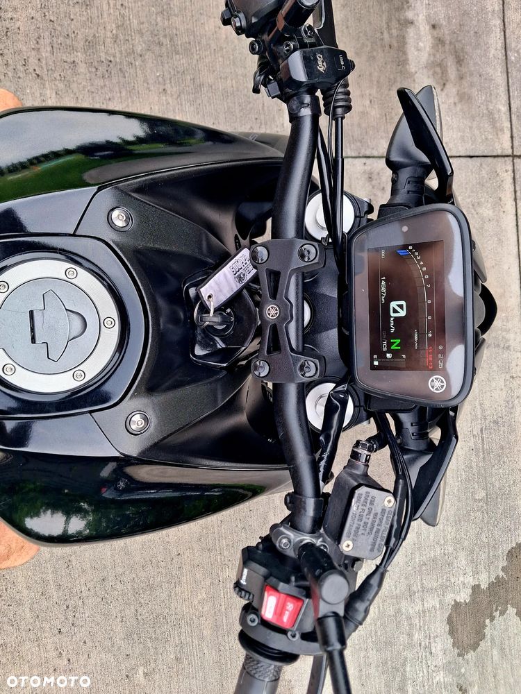 Yamaha MT - 11