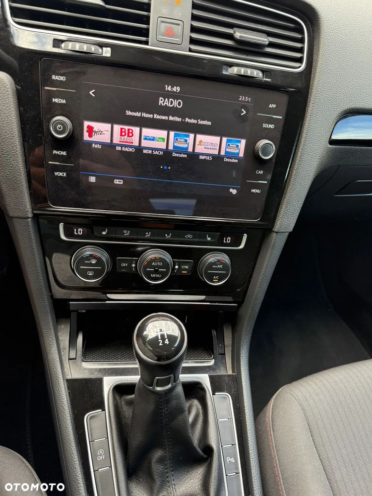 Volkswagen Golf 1.0 TSI Join - 17