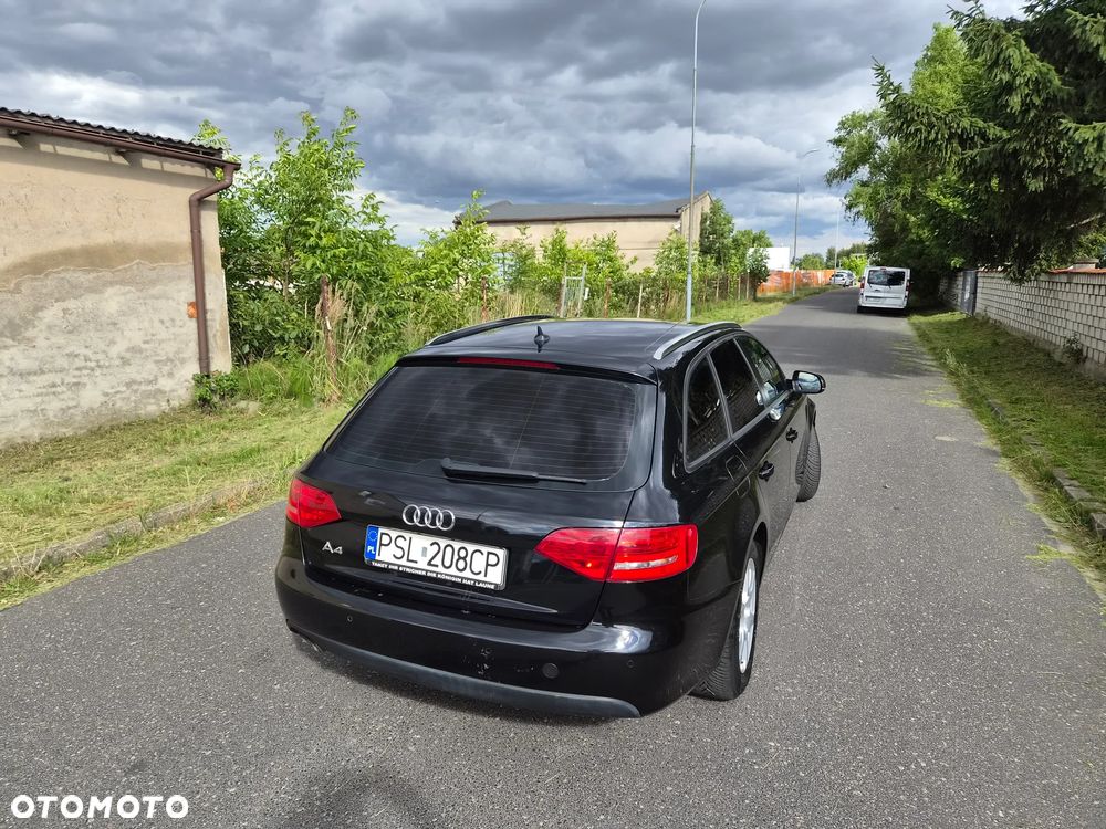 Audi A4 Avant 2.0 TDI DPF Ambiente - 9