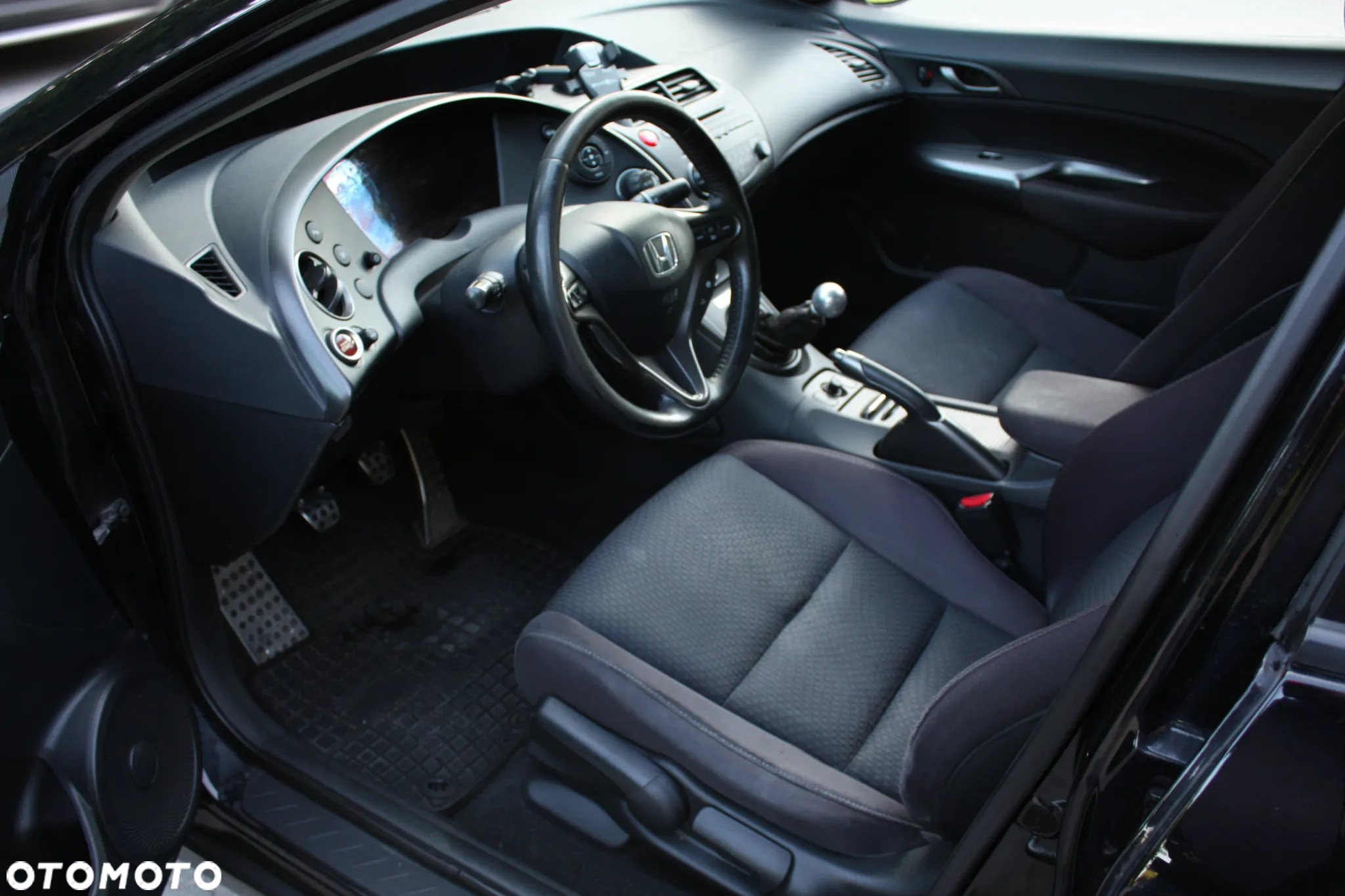 Honda Civic 1.4 i-VTEC Sport - 12