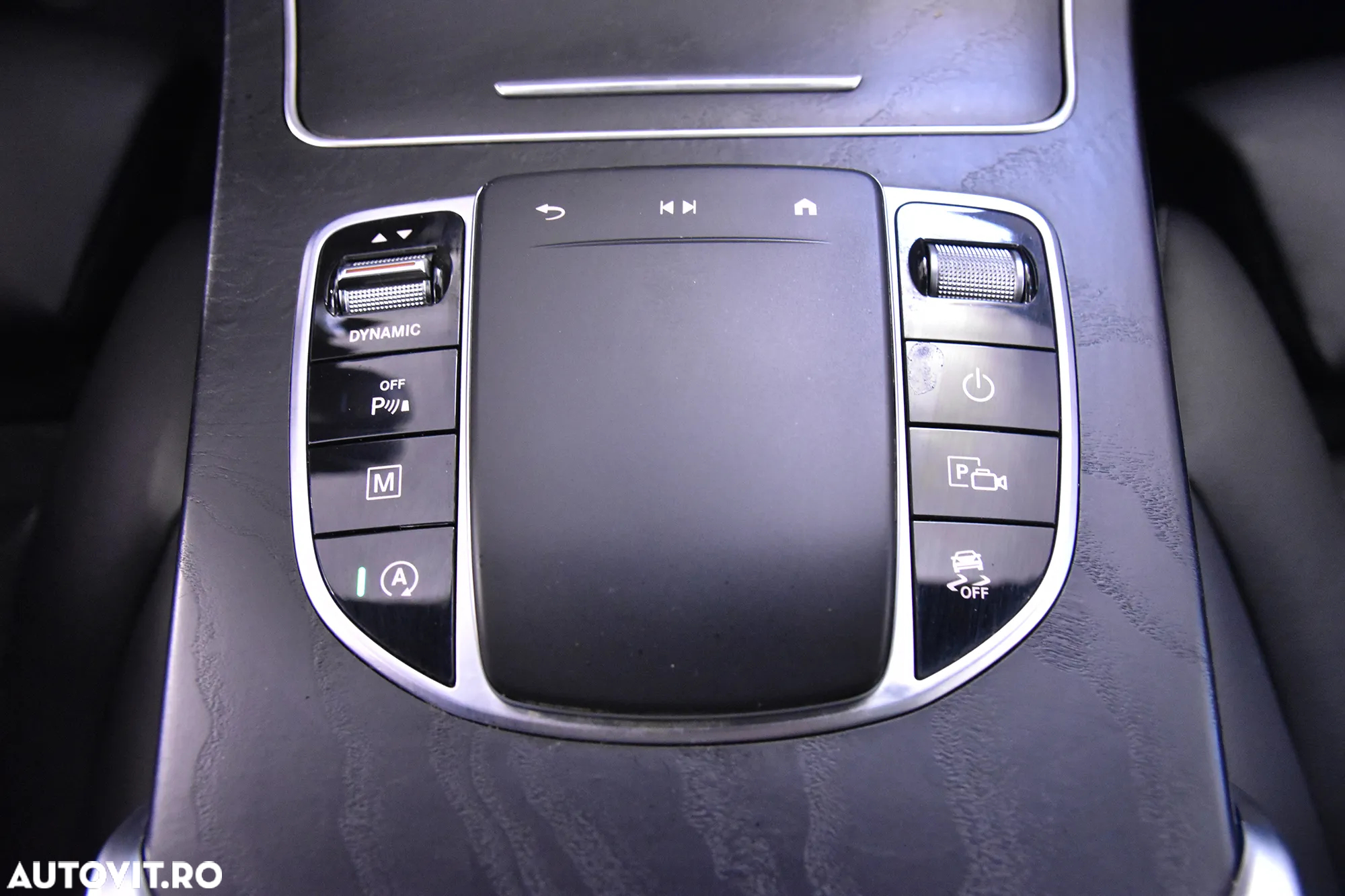 Mercedes-Benz GLC 300 d 4Matic 9G-TRONIC AMG Line - 17