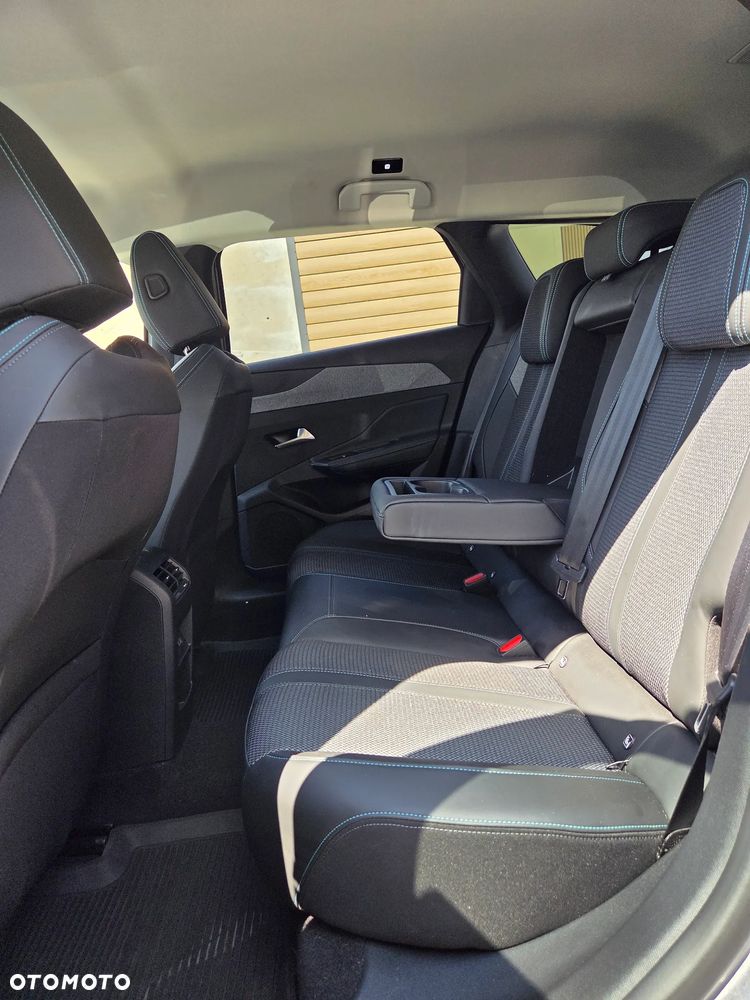 Peugeot 308 1.2 PureTech Allure S&S EAT8 - 18