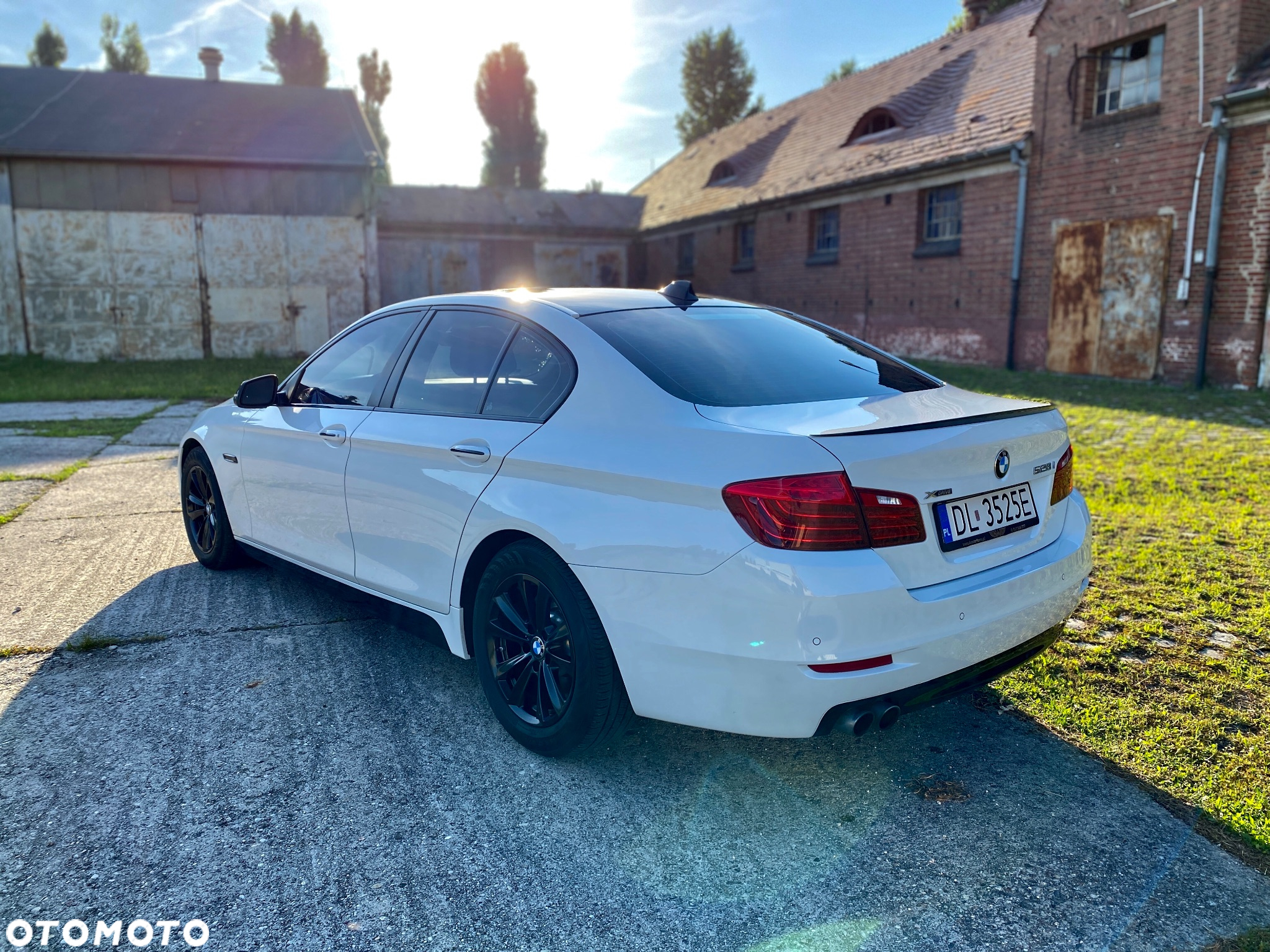 BMW Seria 5 528i xDrive - 20