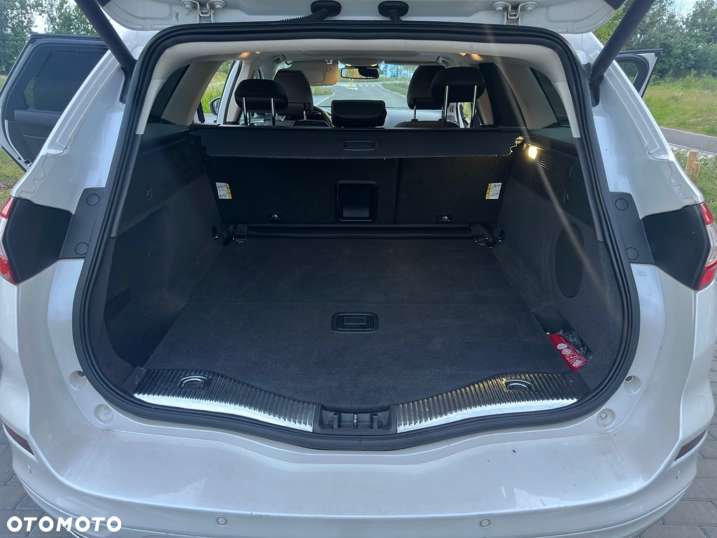Ford Mondeo - 10