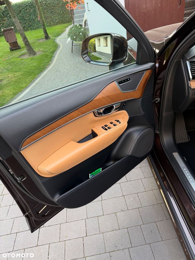 Volvo XC 90 D5 AWD Inscription 7os - 9