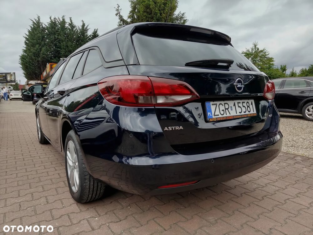 Opel Astra - 11