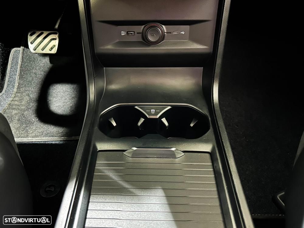 MG MG4 64 kWh XPower Luxury - 36