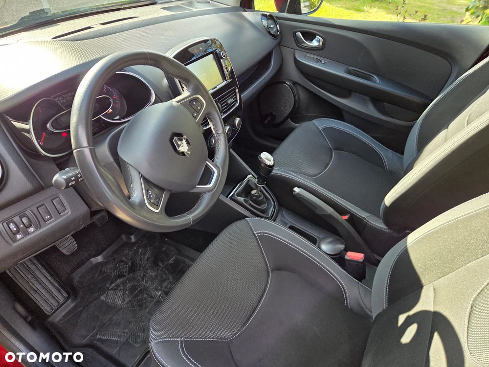 Renault Clio 1.2 16V Alize - 8