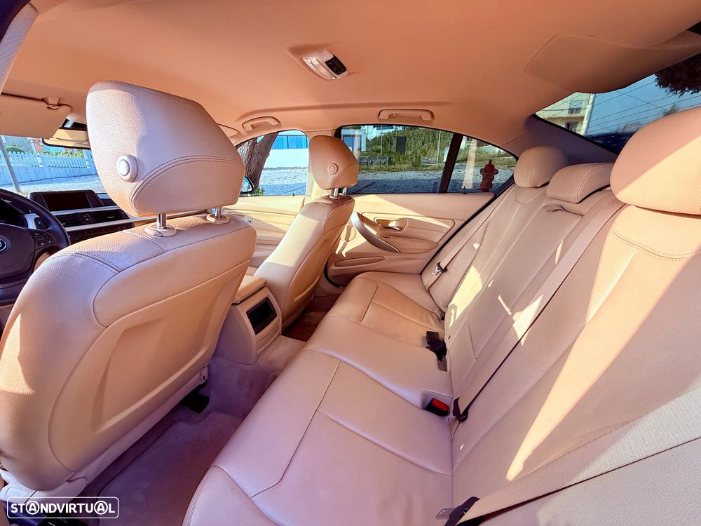 BMW 325 d Line Sport - 35