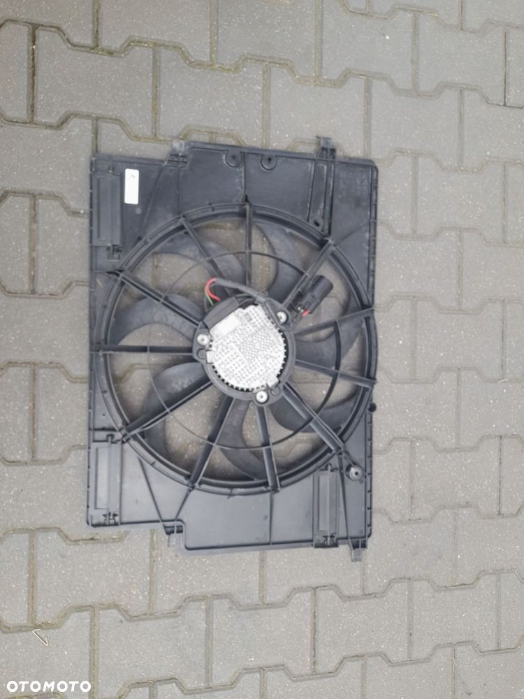 WENTYLATOR CHŁODNIC 32222109 VOLVO XC40 1.5T3 MANUAL 19R - 1