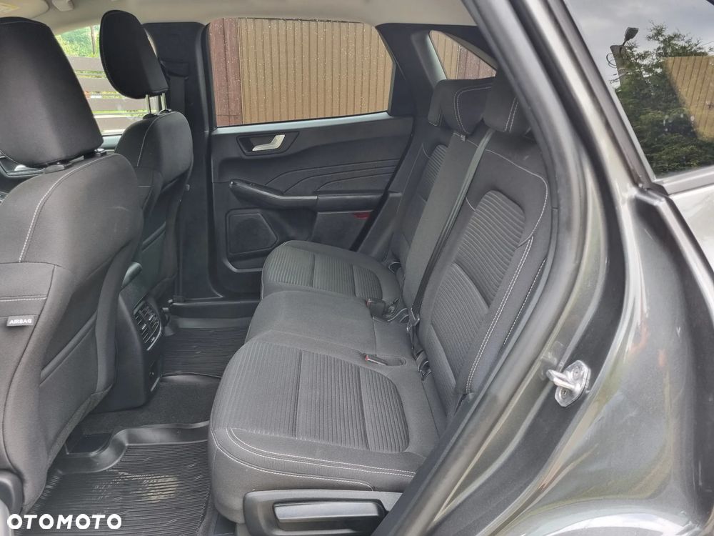 Ford Kuga 2.5 FHEV FWD Titanium X - 17