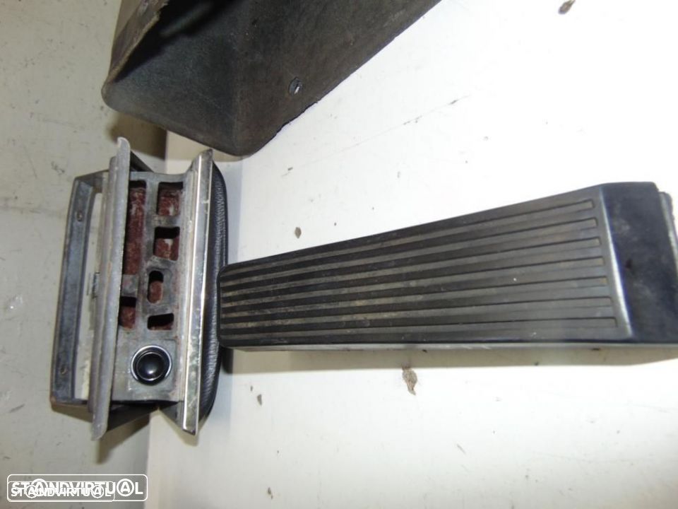 Mercedes W114/ 115 consola mais interruptor - 3