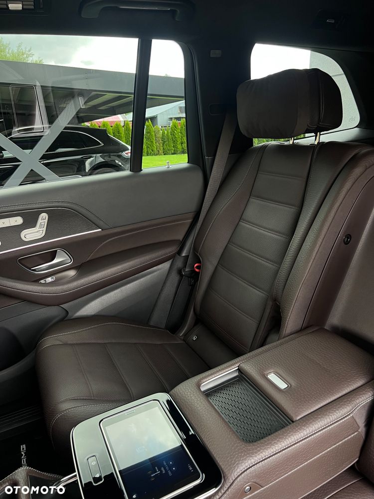 Mercedes-Benz GLS - 34