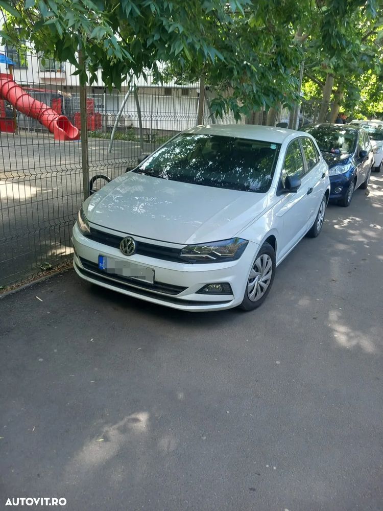 Volkswagen Polo 1.6 TDI Comfortline - 1