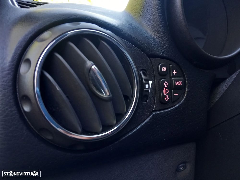 Alfa Romeo GT 1.8 TS - 17