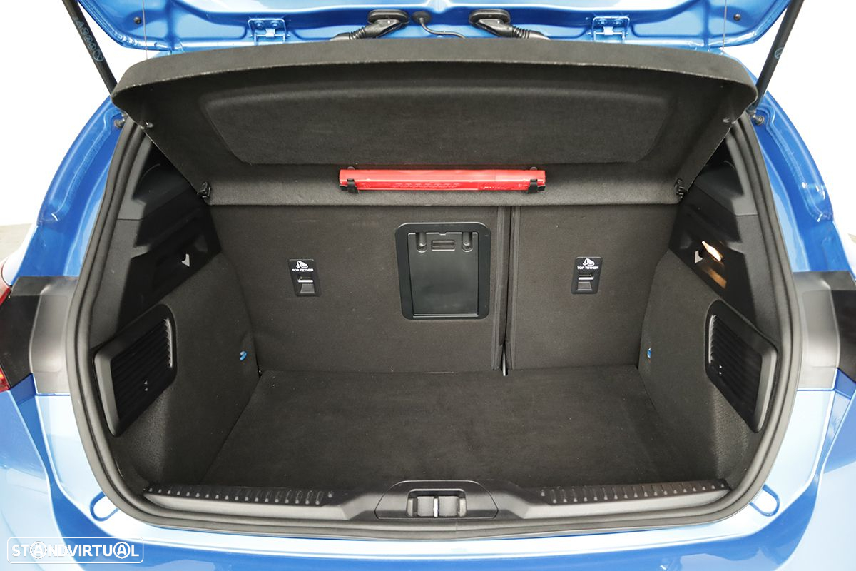 Ford Focus 1.0 EcoBoost MHEV ST-Line Aut. - 21