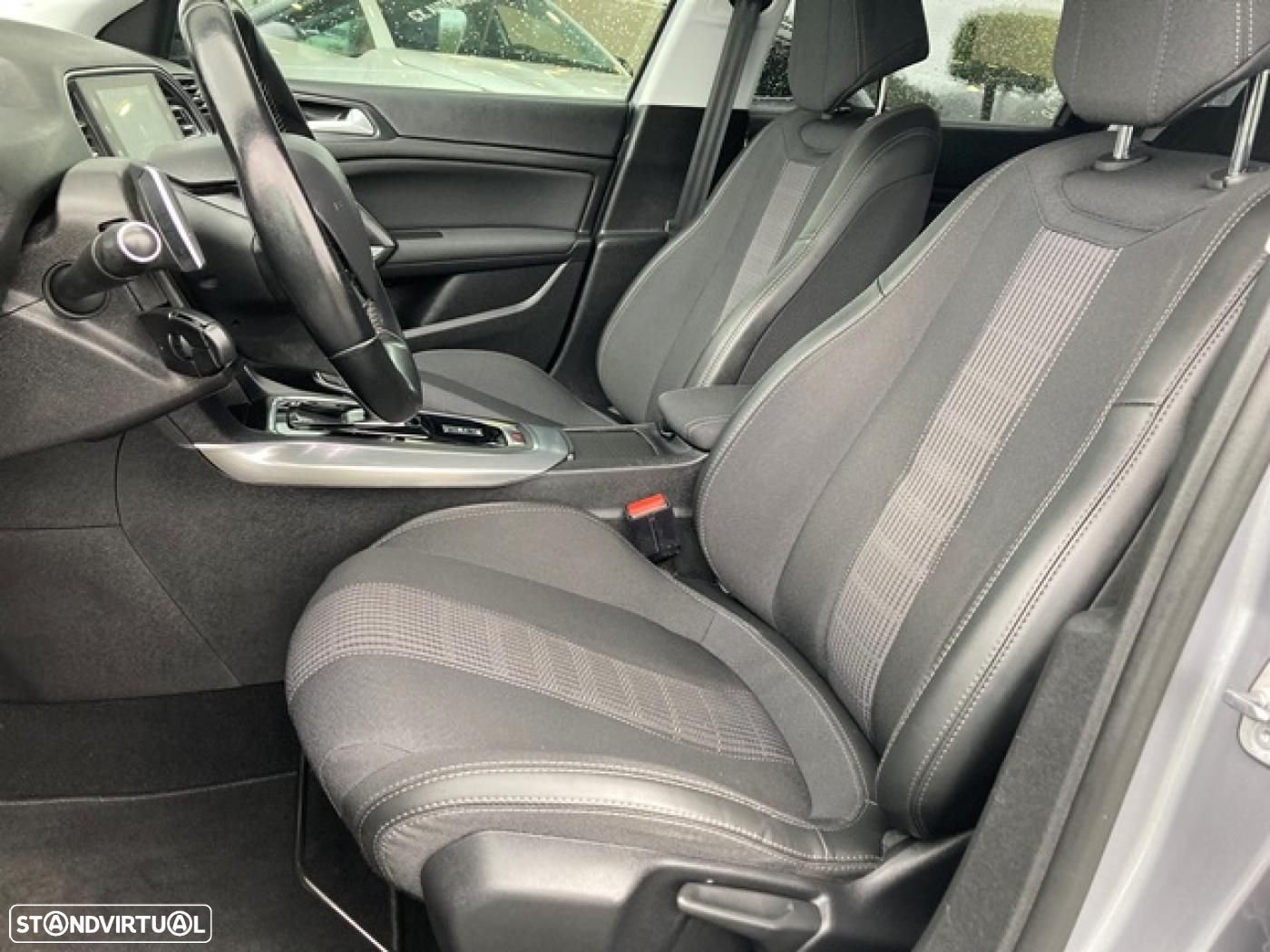 Peugeot 308 SW 1.5 BlueHDi Allure EAT8 - 30