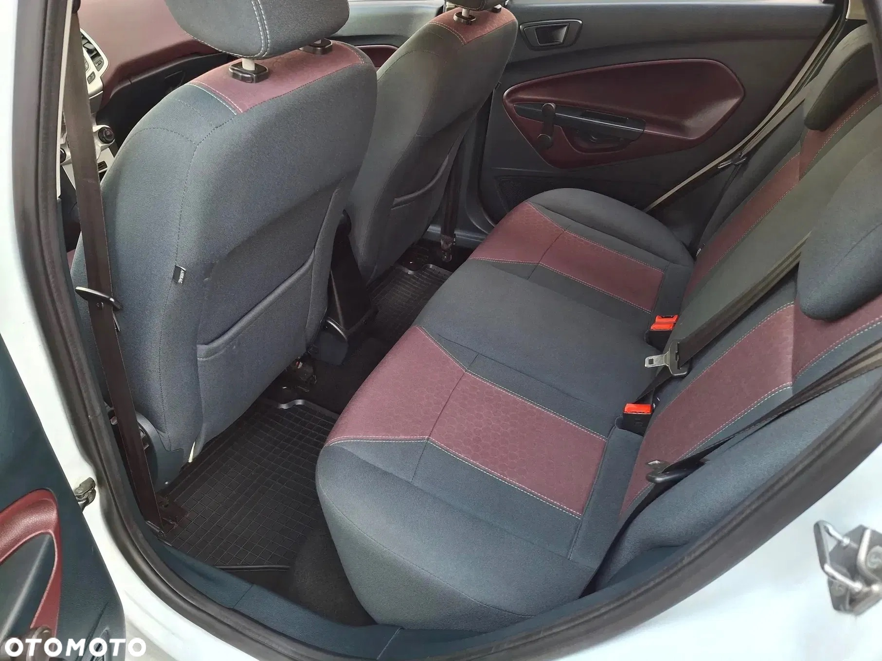 Ford Fiesta 1.4 Titanium - 17