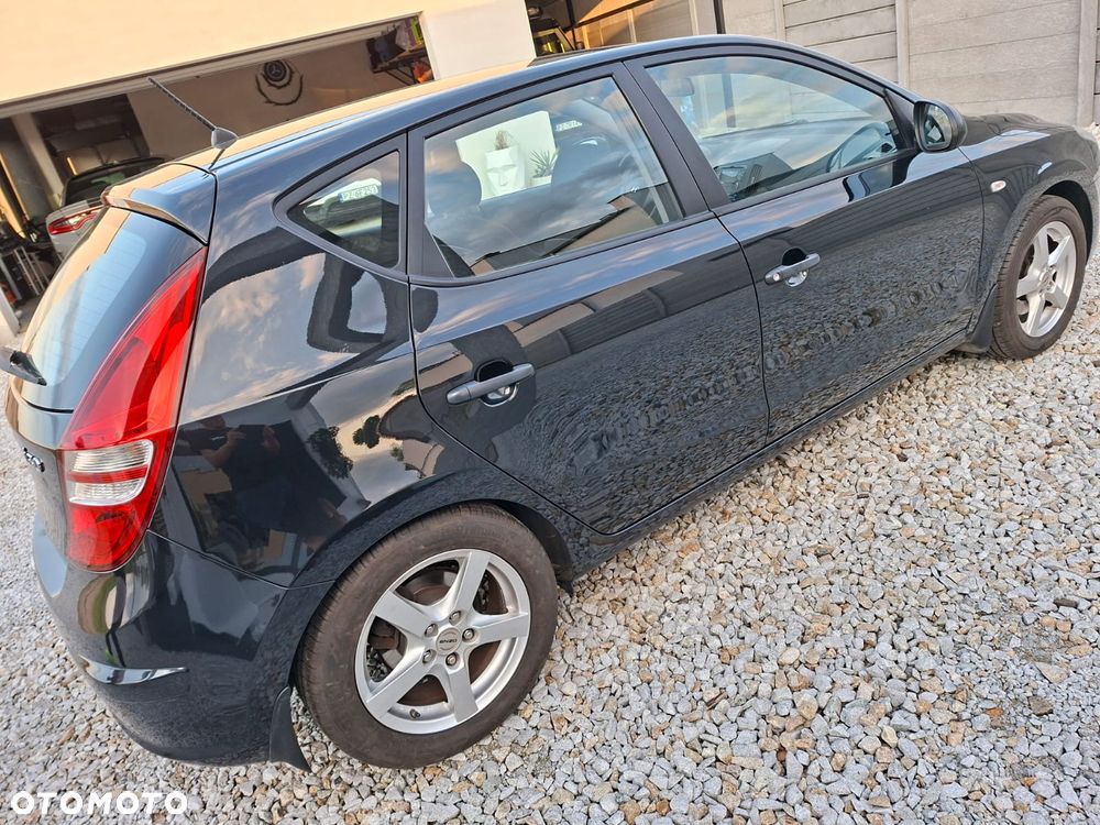 Hyundai i30 1.4 Classic - 4