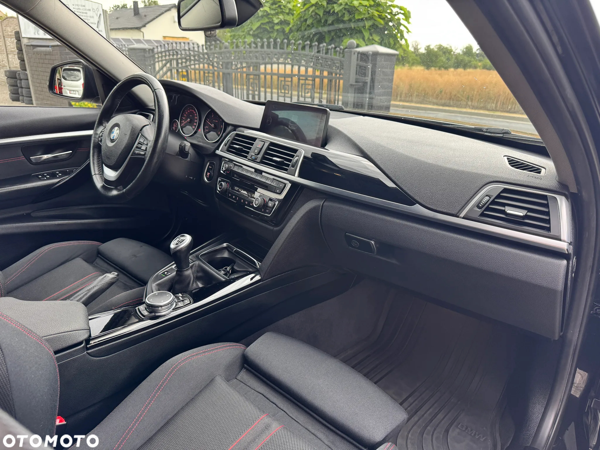 BMW Seria 3 320d Sport Line Shadow - 18