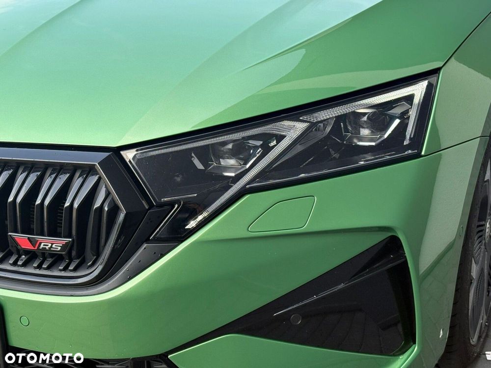 Skoda Octavia 2.0 TSI RS DSG - 18