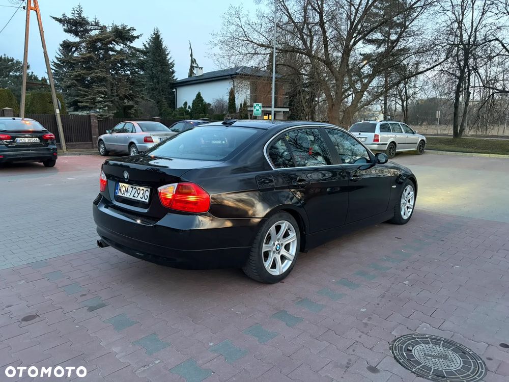 BMW Seria 3 325d - 6