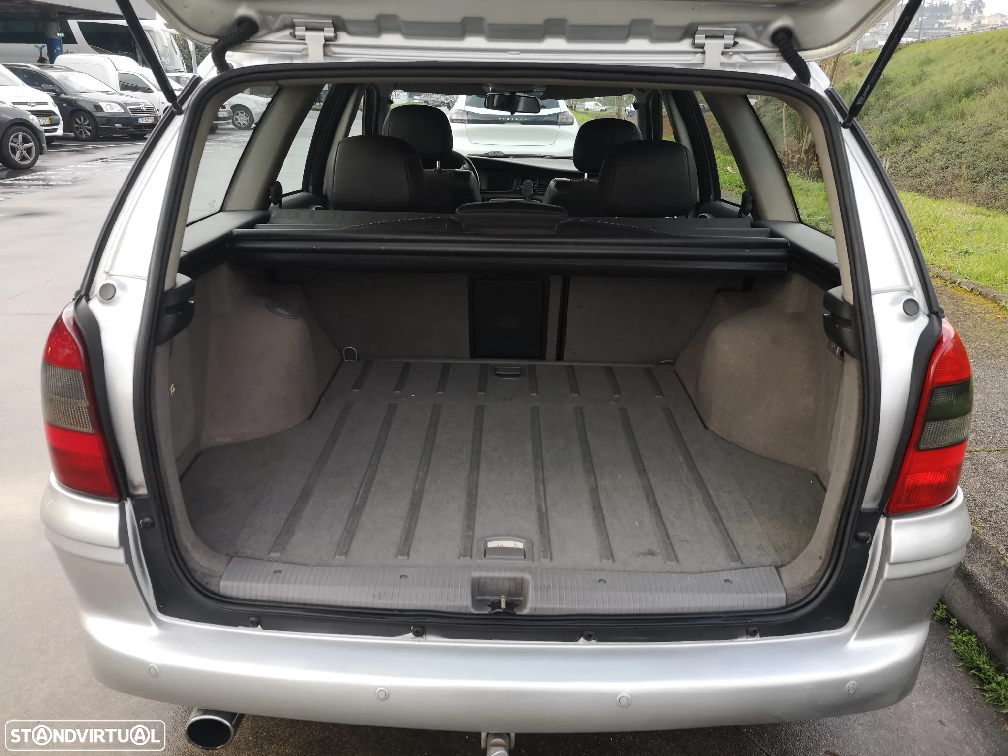 Opel Vectra Caravan 2.0 DTi Sport - 10