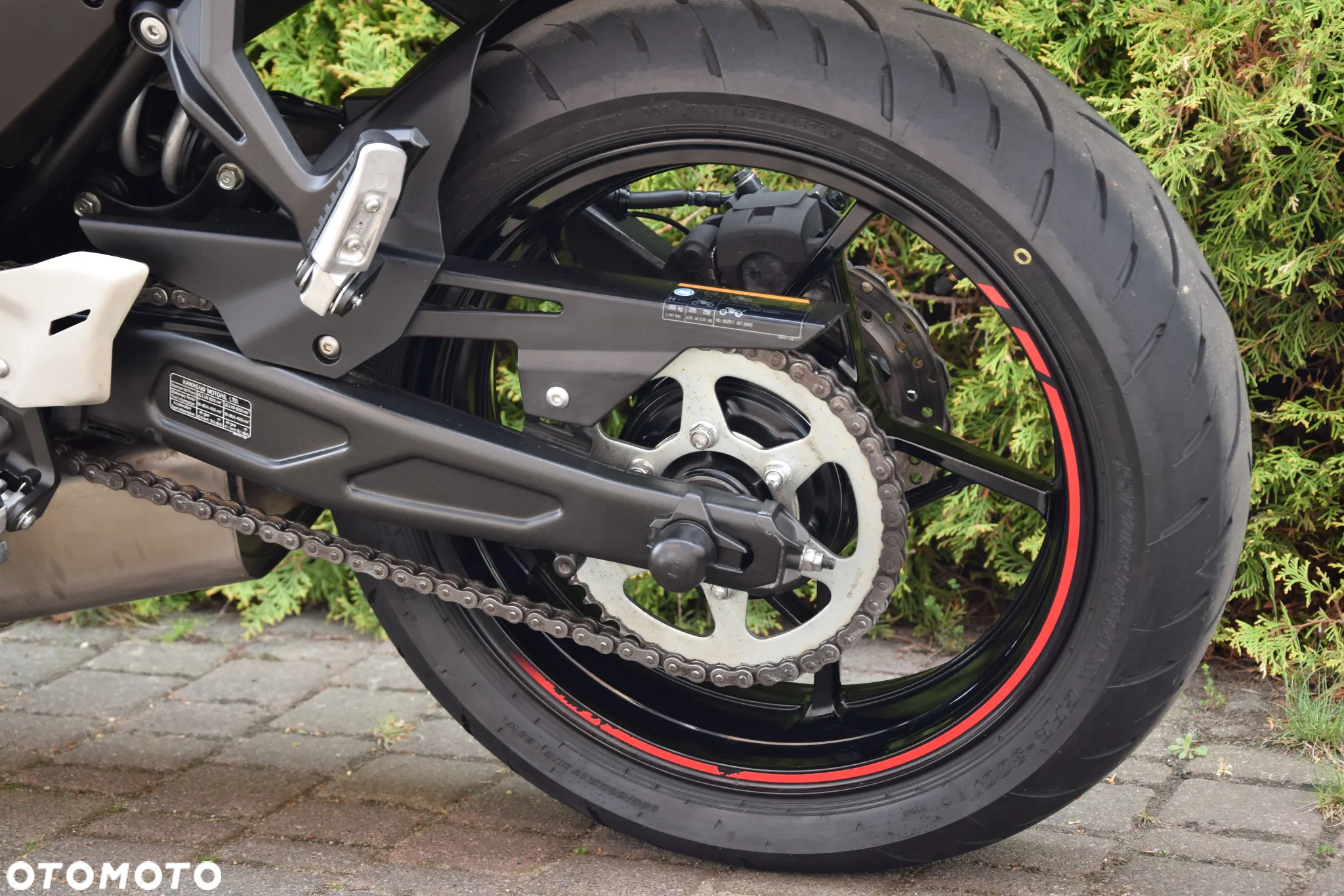 Kawasaki Z 650 - 12