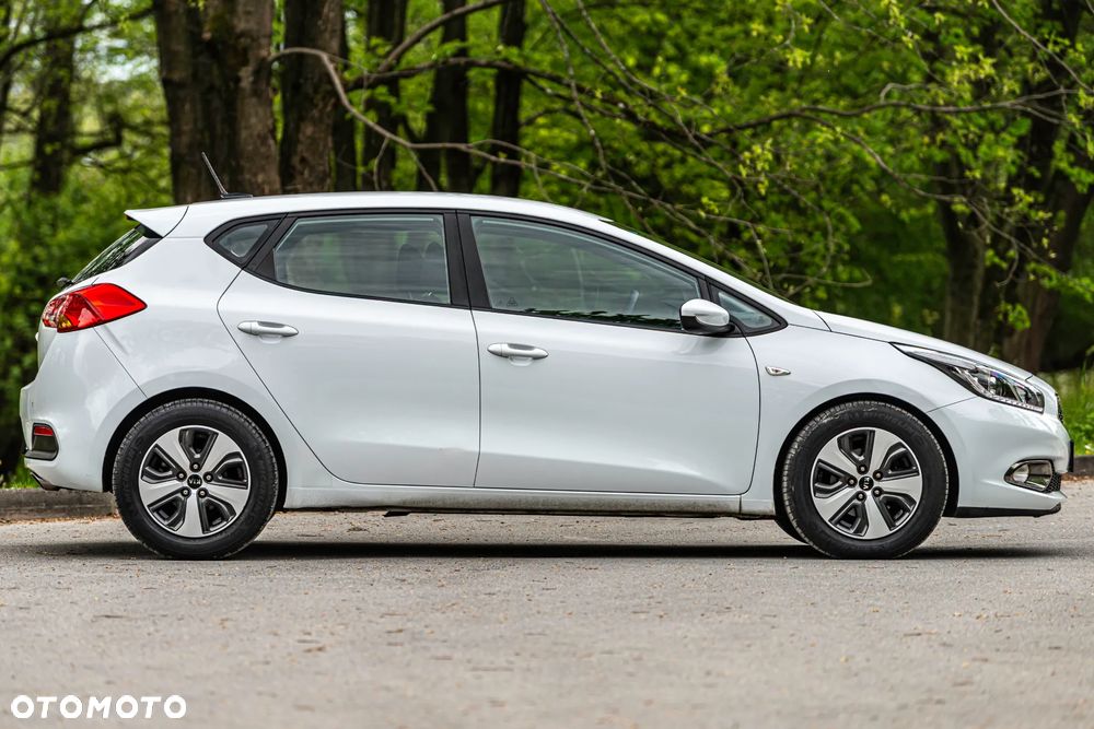 Kia Ceed 1.4 CVVT Vision - 19