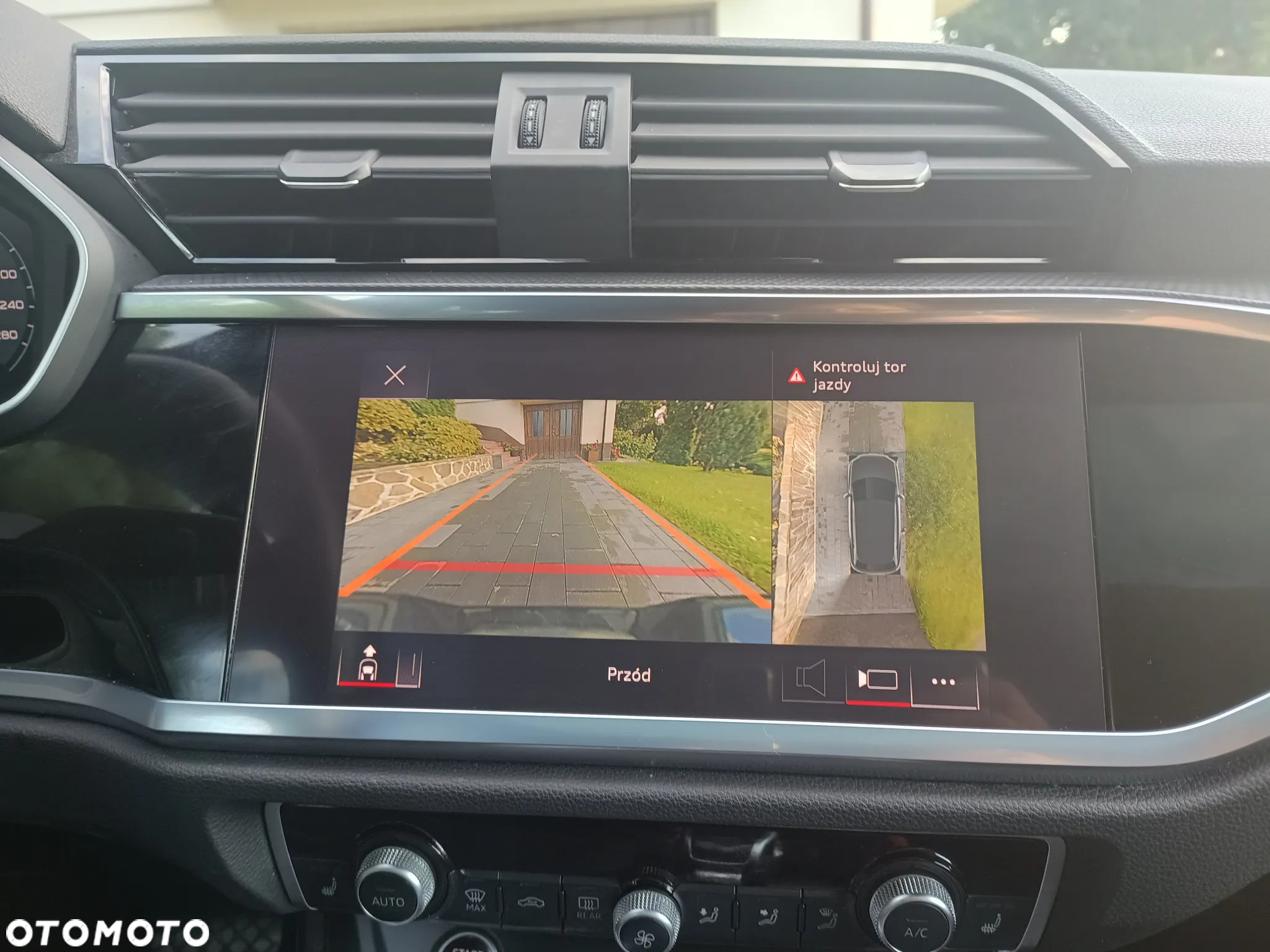 Audi Q3 - 22