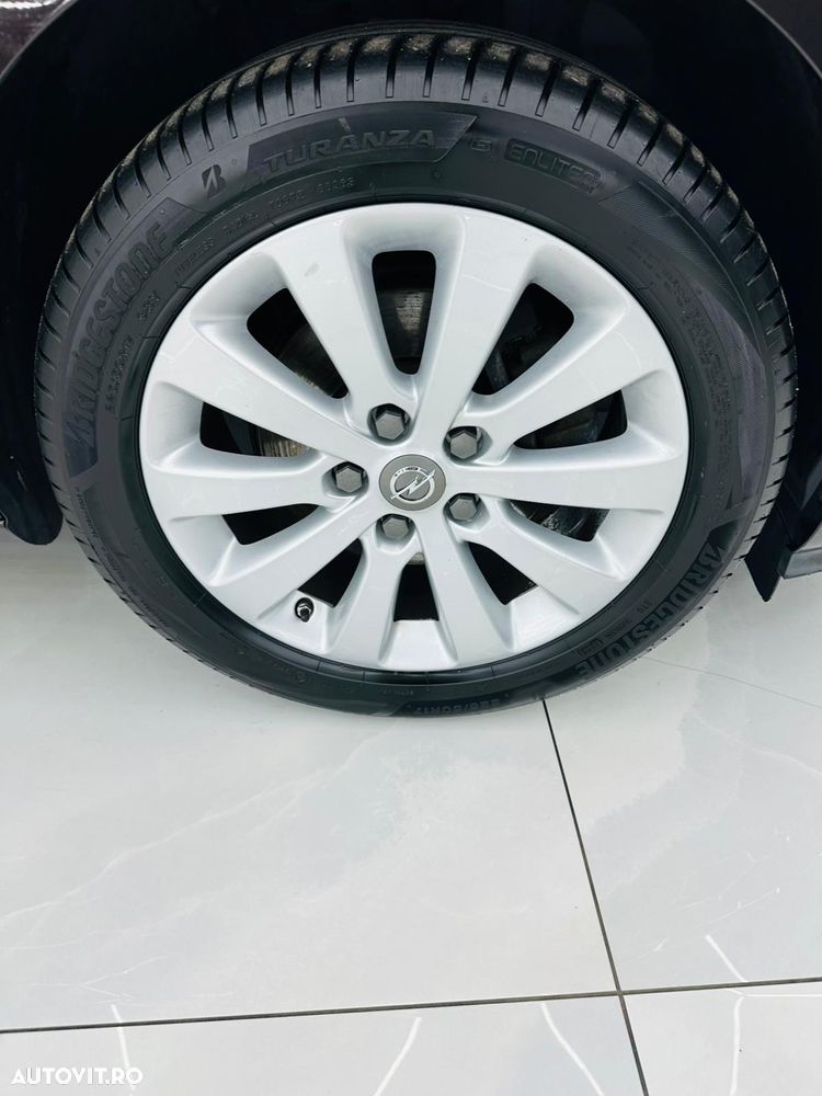 Opel Astra 1.6 CDTI ECOTEC ECOFlex Start/Stop Dynamic - 9