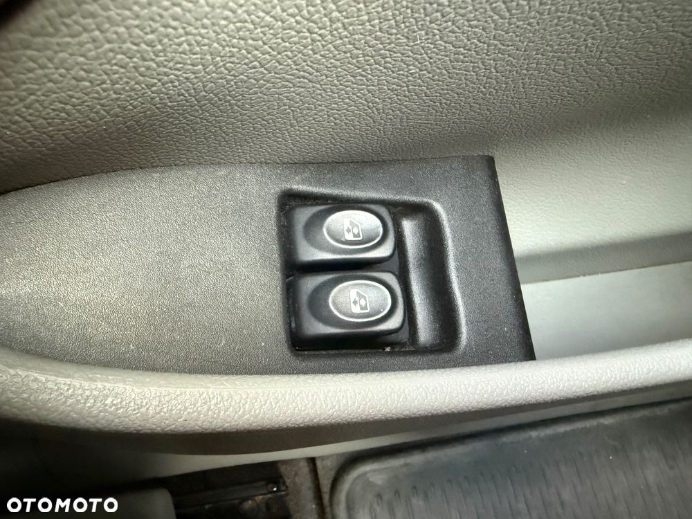 Renault Kangoo - 23