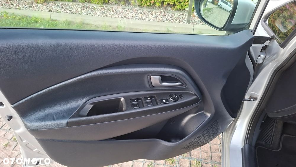 Kia Rio 1.2 XL - 12