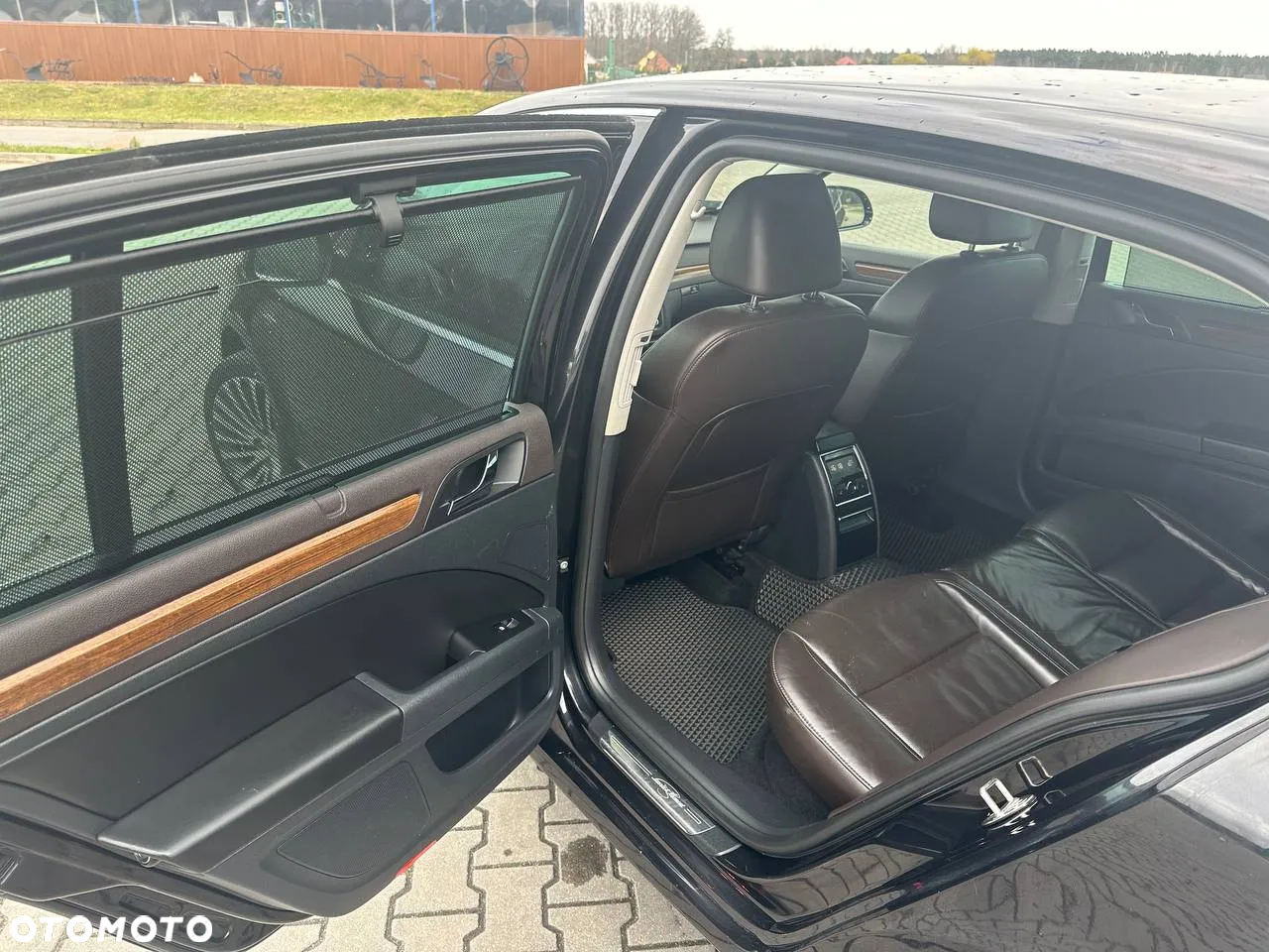 Skoda Superb 2.0 TDI L&K DSG - 12