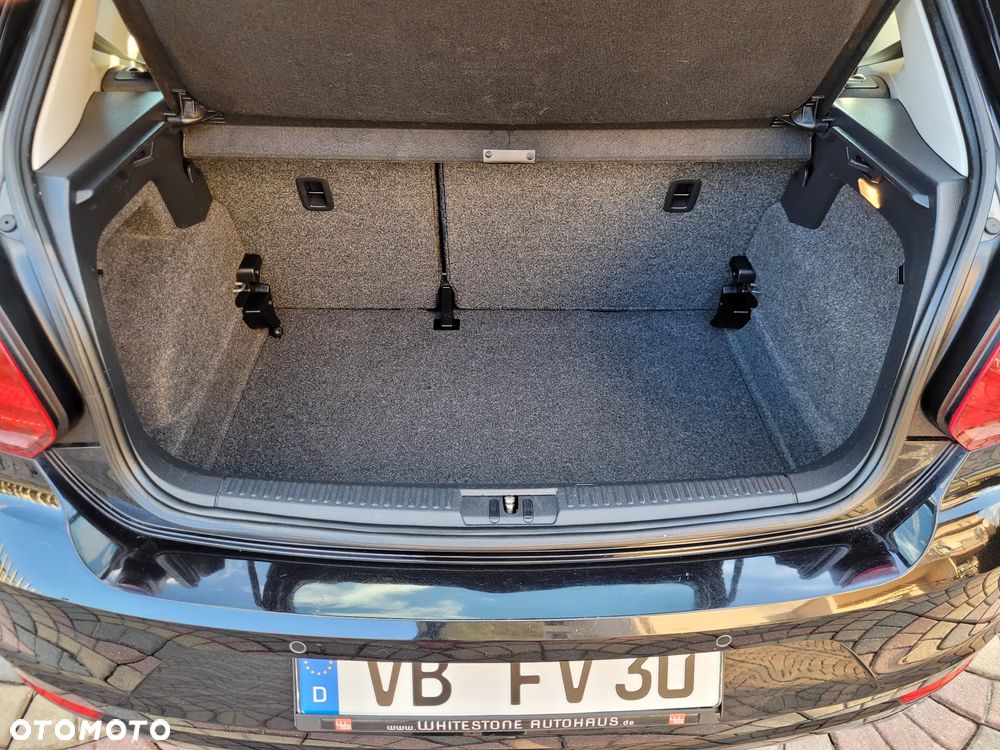 Volkswagen Polo 1.0 (Blue Motion Technology) Comfortline - 12