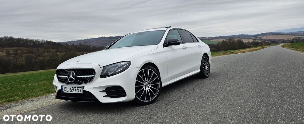 Mercedes-Benz Klasa E 220 d 4Matic 9G-TRONIC AMG Line - 11