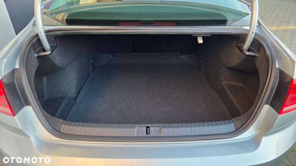 Volkswagen Passat 1.5 TSI EVO Essence DSG - 23