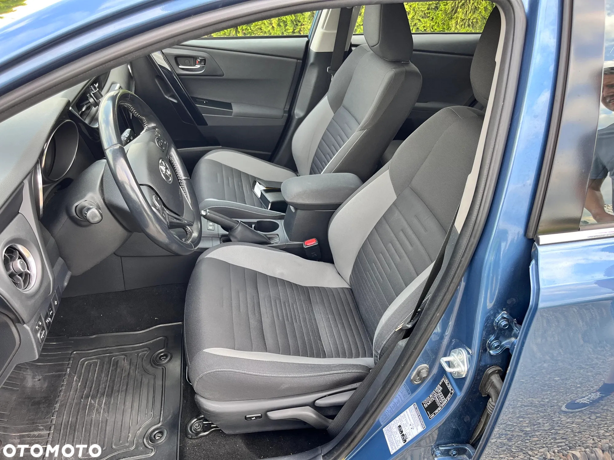 Toyota Auris Hybrid 135 Active - 10