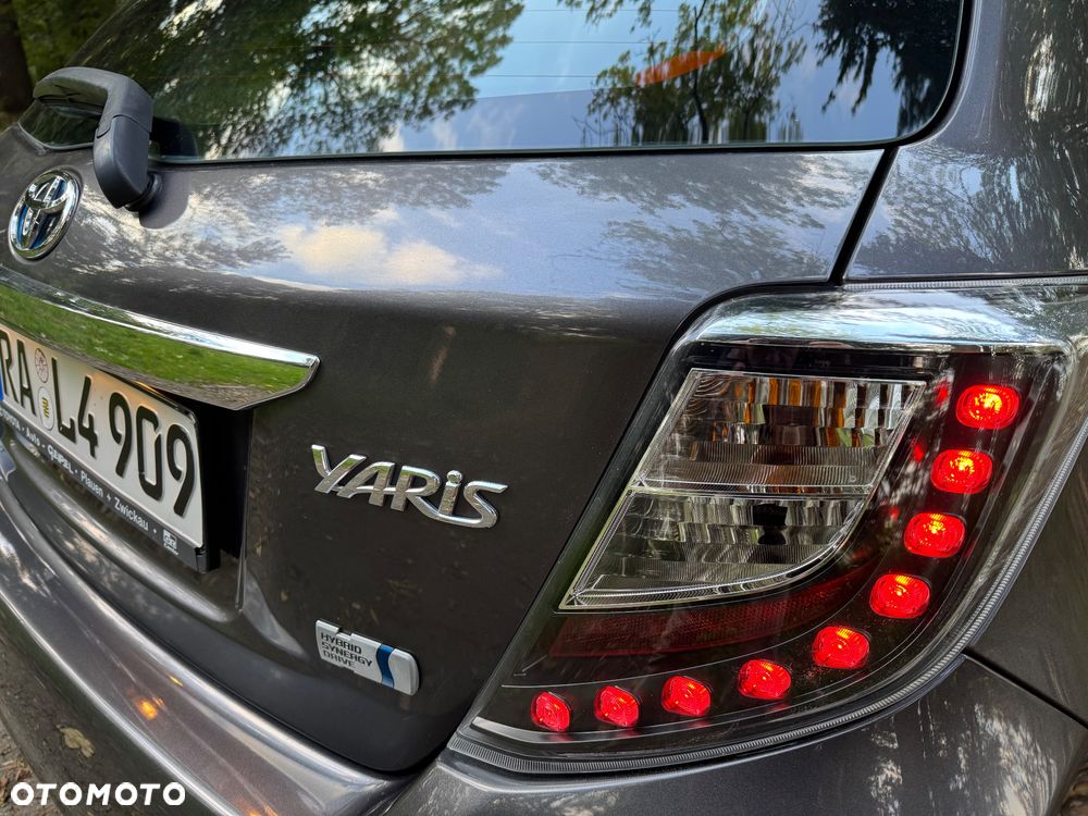 Toyota Yaris Hybrid 1.5 VVT-i Life - 19