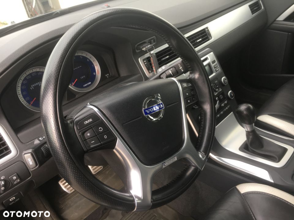 Volvo V70 - 11