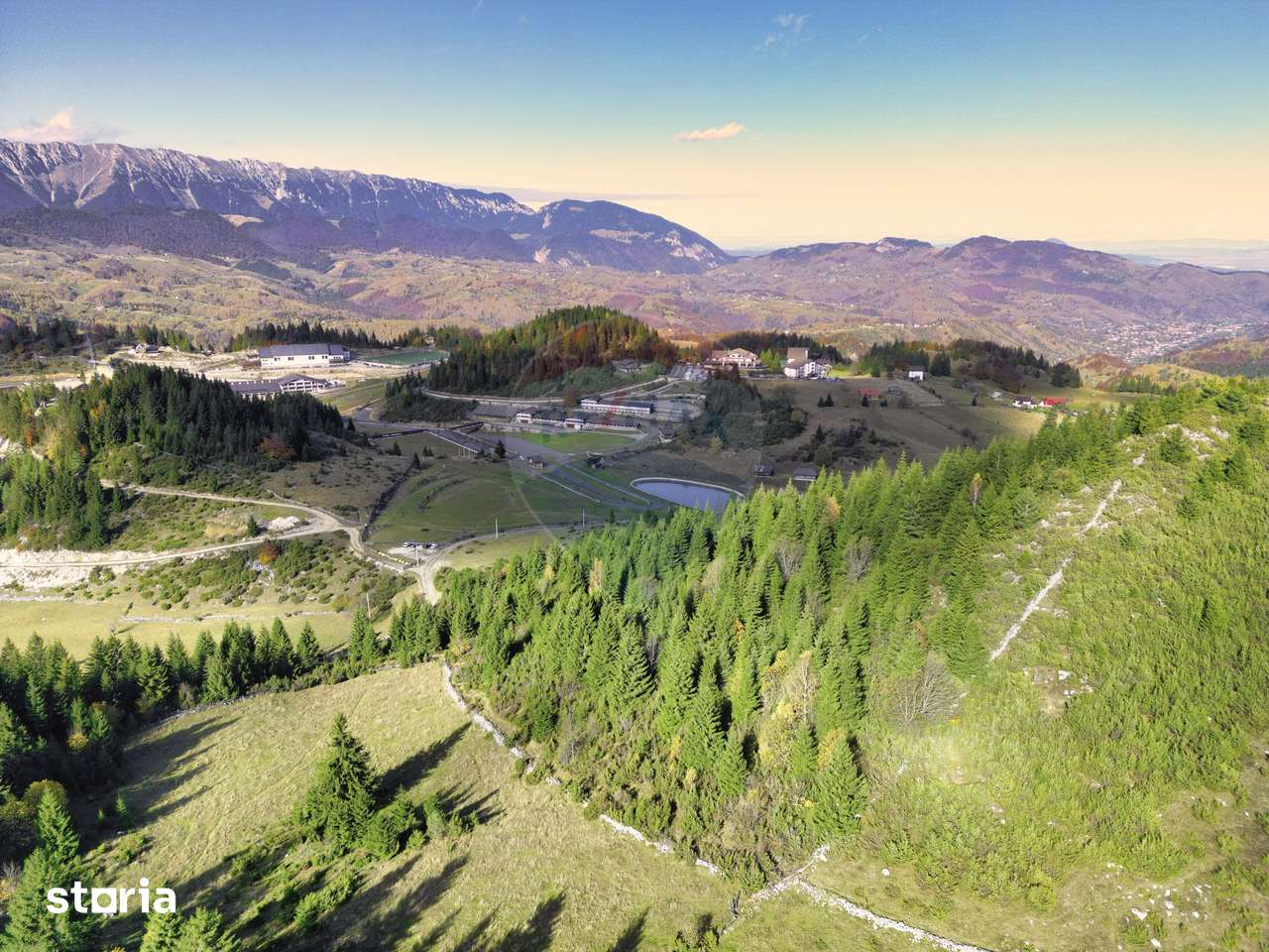 Teren 17590 mp în Fundata, lângă Cheile Grădiștei, Brașov! - Imagine principală: 5/7