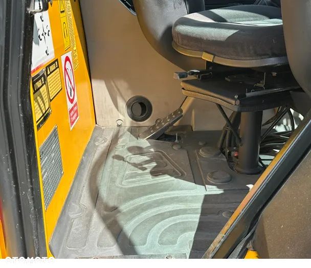 JCB 1 CX - 17