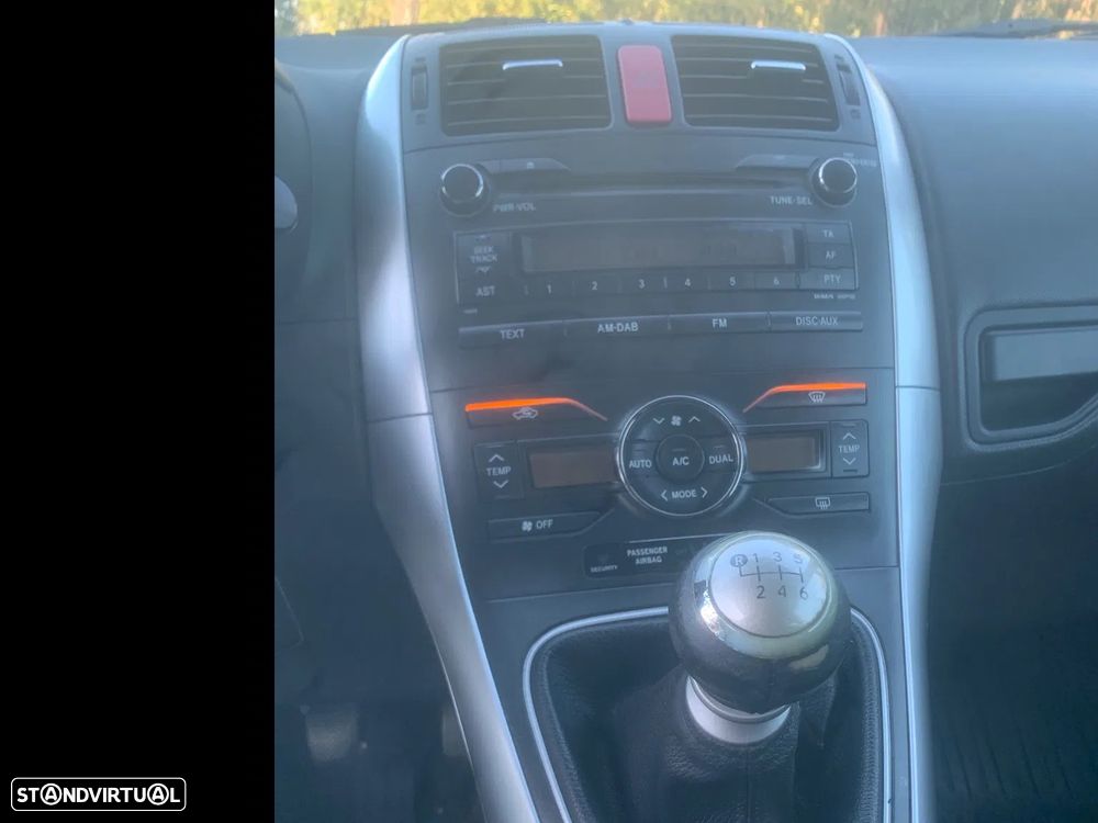 Toyota Auris - 9