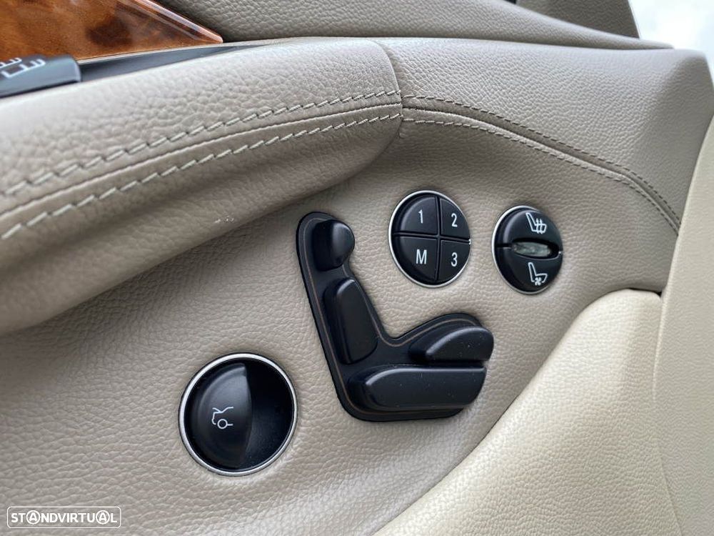 Mercedes-Benz SL 500 Standard - 27
