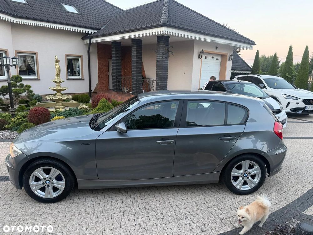 BMW Seria 1 118d DPF - 9