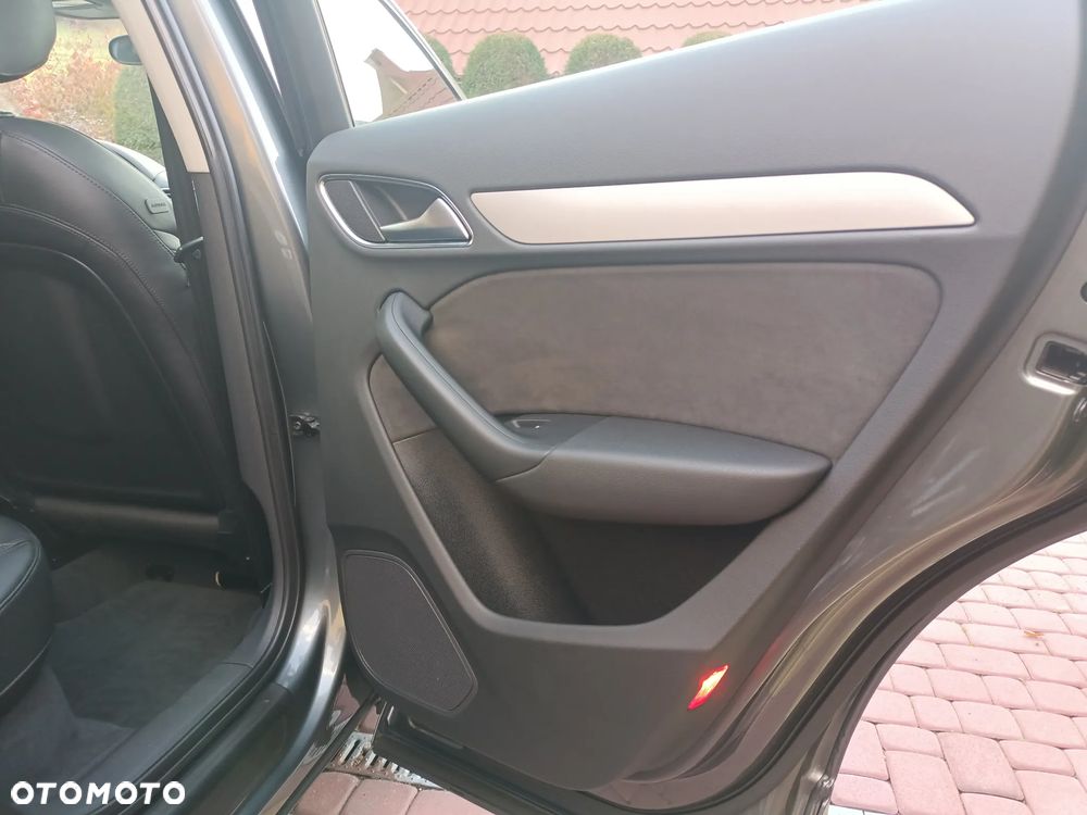 Audi Q3 2.0 TDI Quattro S tronic - 14