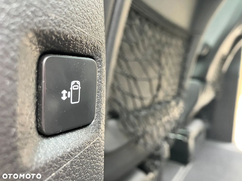 Toyota Proace Verso - 23